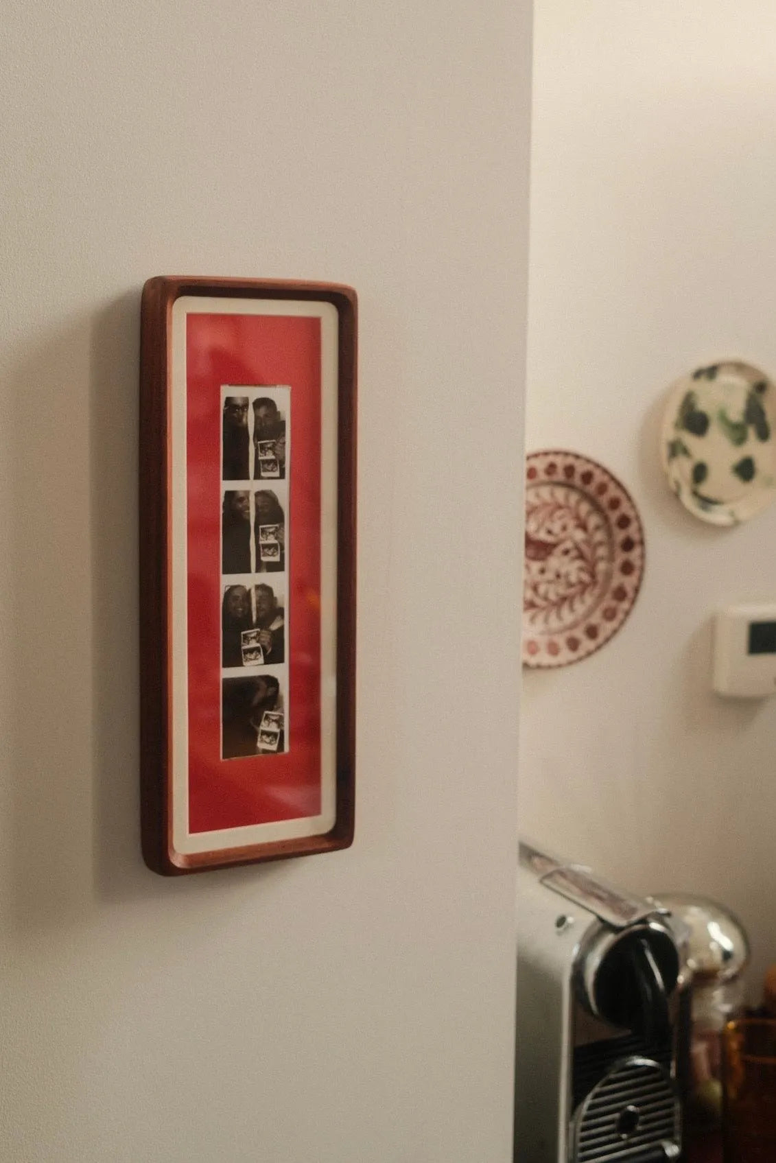 L’Instant — Cadre Photomaton en Noyer Rouge